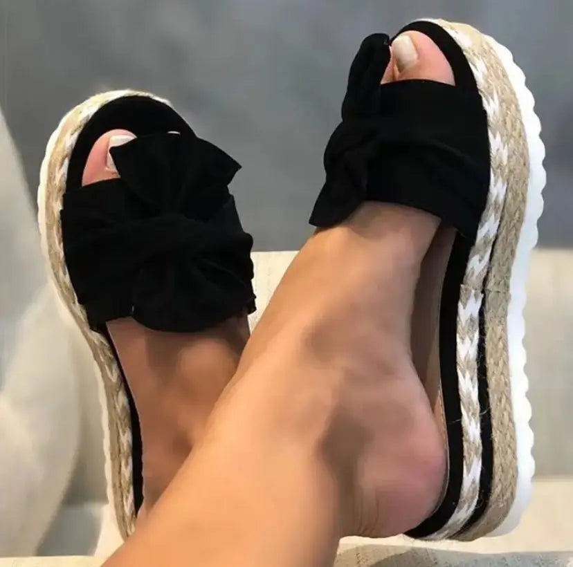 Elegant Women's Platform Slip-On Sandals