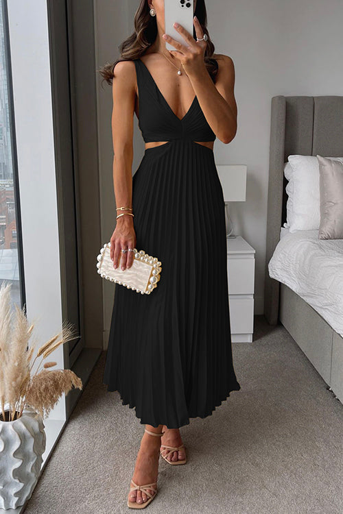 Juliana Pleated Maxi Dress